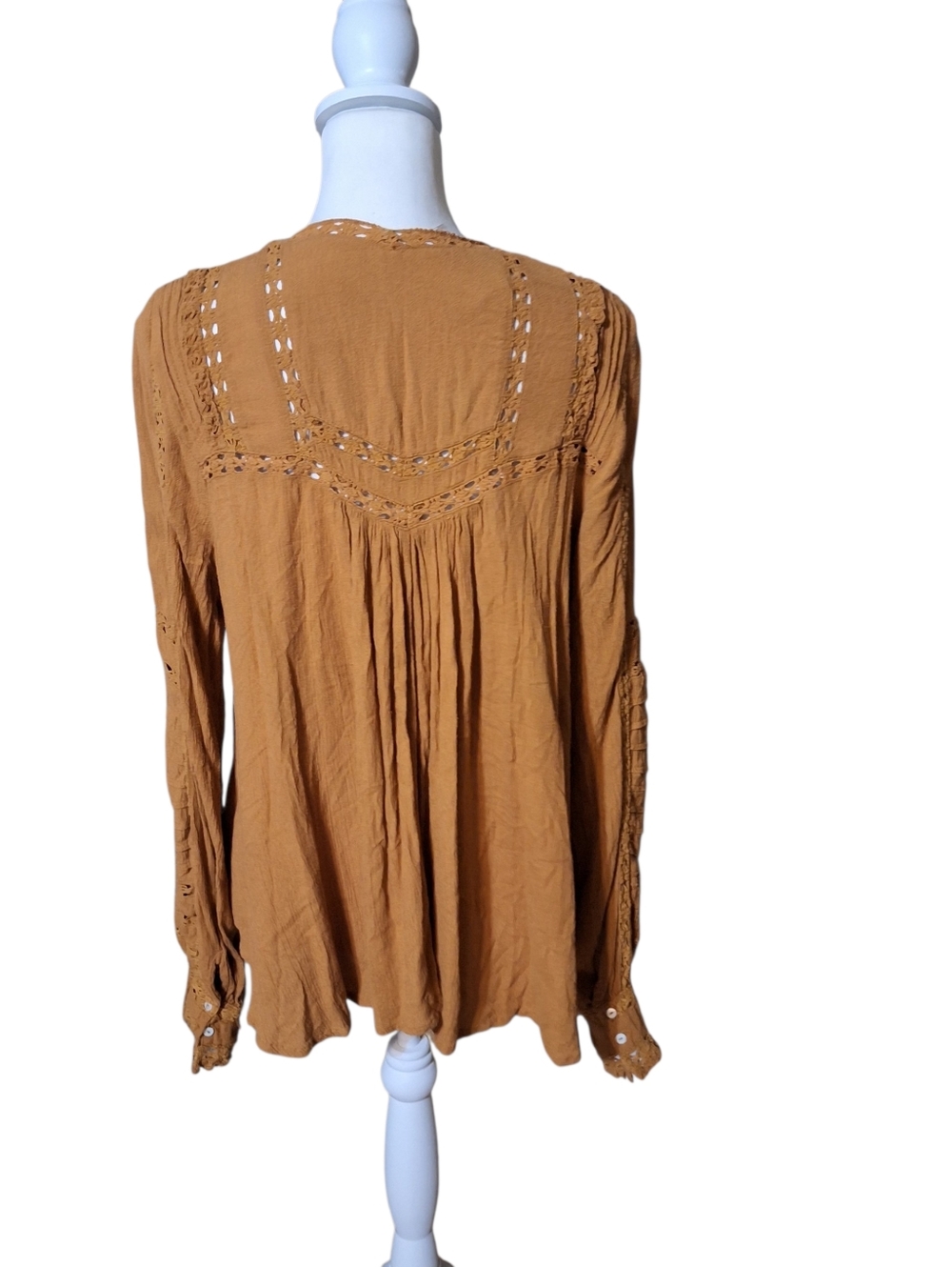 Free People small boho festival hippie top button front oversized flowy crochet - Picture 2 of 8